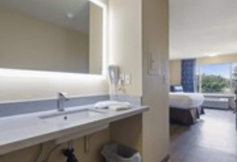 בית מלון כפרי Oceanview Inn At The Arch