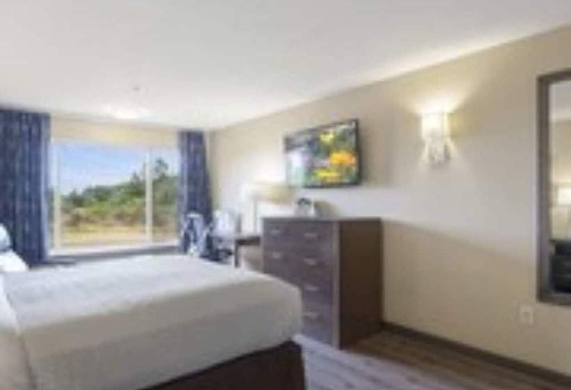 בית מלון כפרי Oceanview Inn At The Arch