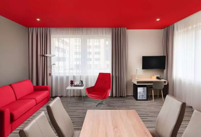 Hotelli Park Inn By Radisson Budapest