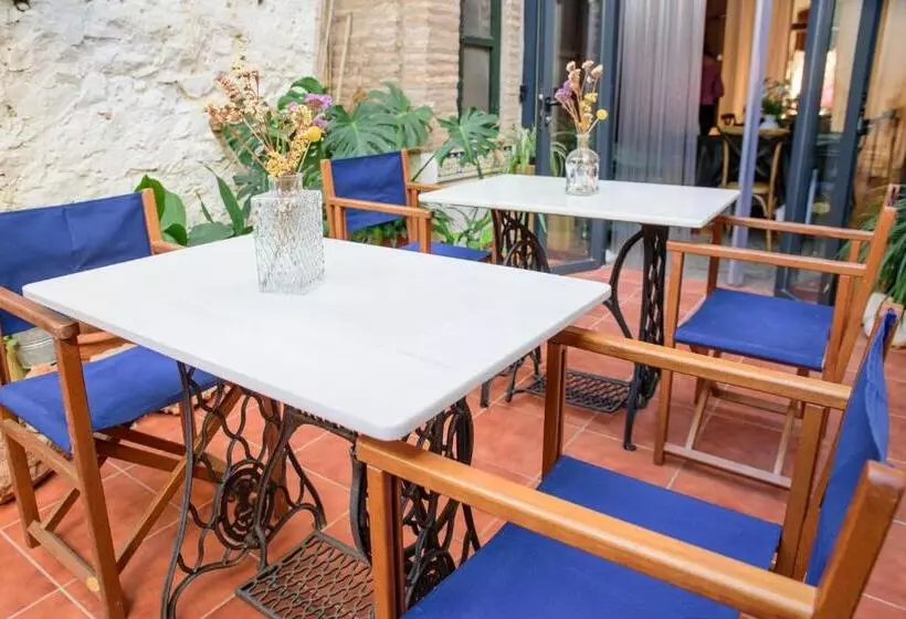 هتل روستایی Casa Arizo, Adults Recommended