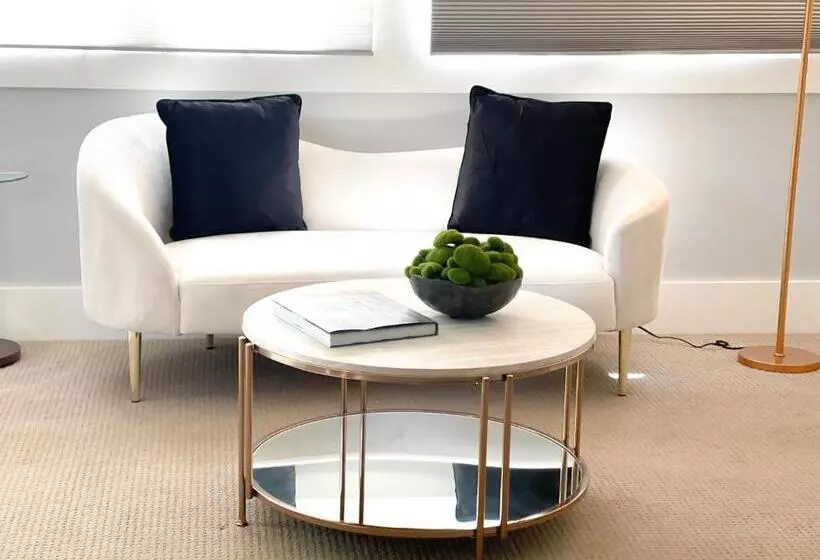 Отель Boho Manor