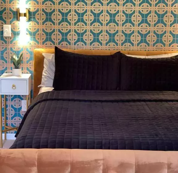 Отель Boho Manor