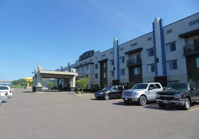 Metropolis Resort Eau Claire
