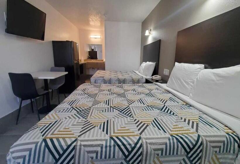 فندق على الطريق Crestview Inn