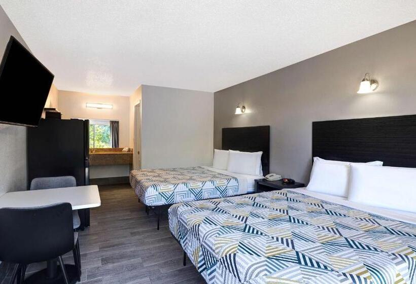 فندق على الطريق Crestview Inn