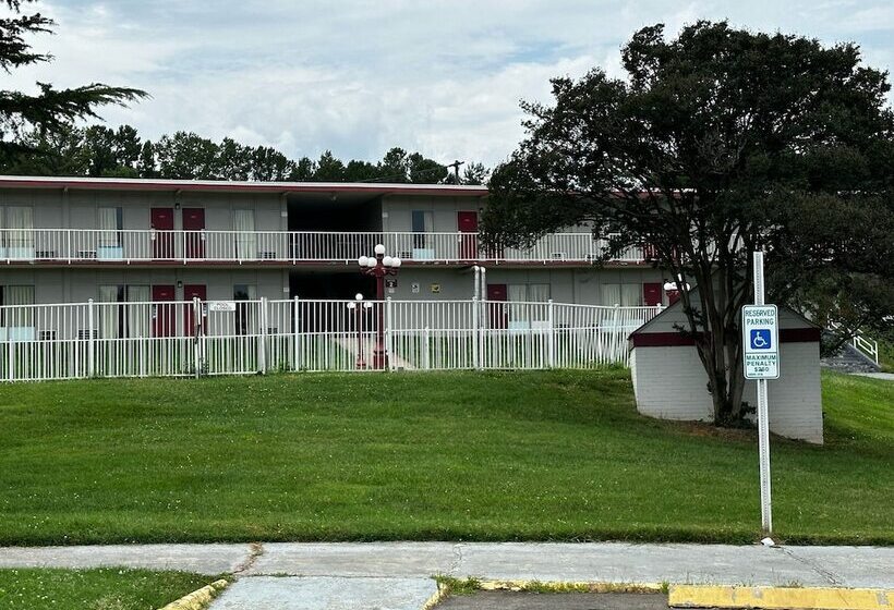 汽车旅馆  Loyalty Inn Charlotte Airport