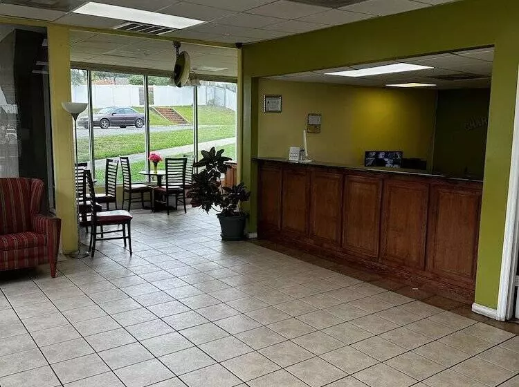 فندق على الطريق Loyalty Inn Charlotte Airport