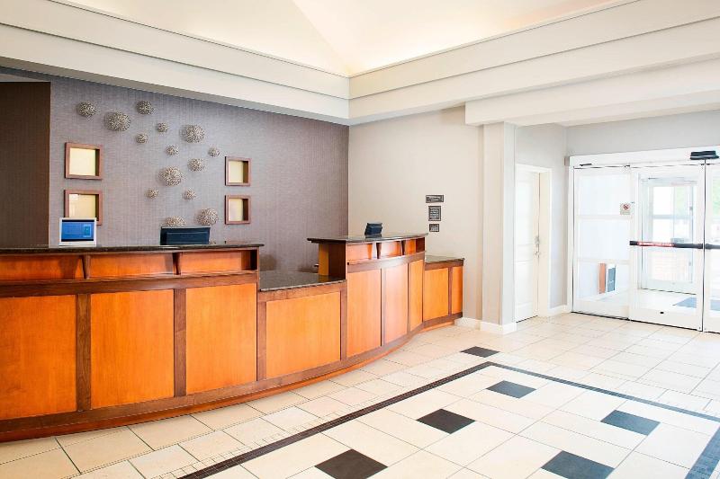 Residence Inn By Marriott Roanoke Airport