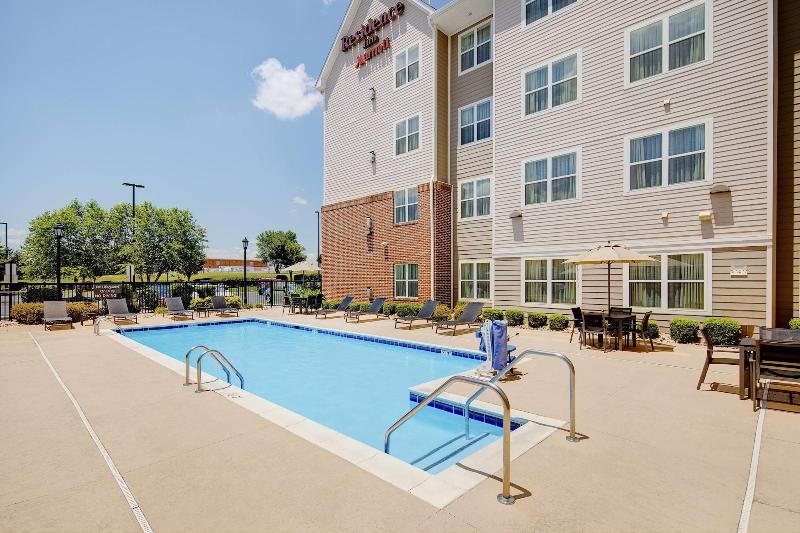 Residence Inn By Marriott Roanoke Airport