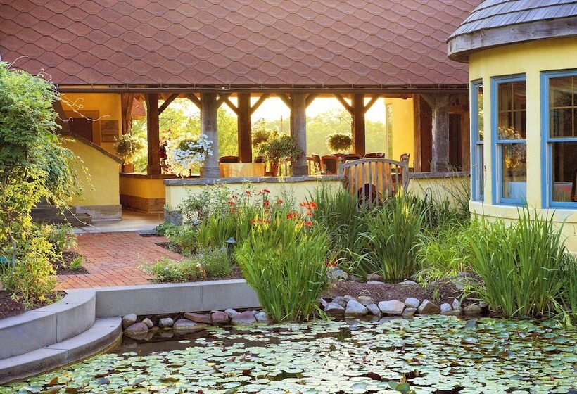 אתר נופש Mirbeau Inn & Spa   Skaneateles