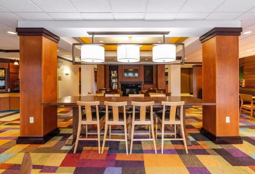 Fairfield Inn & Suites By Marriott Carlisle