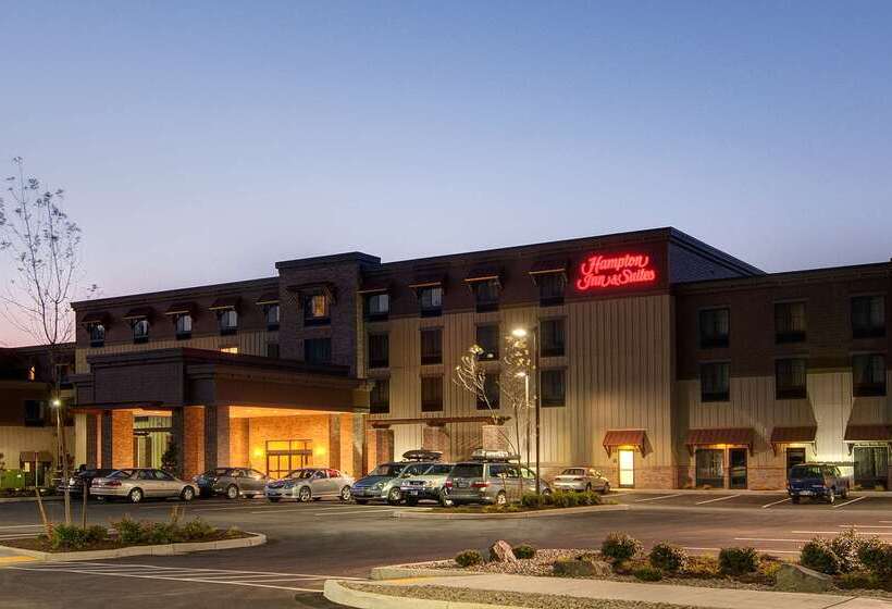 Hampton Inn And Suites Astoria