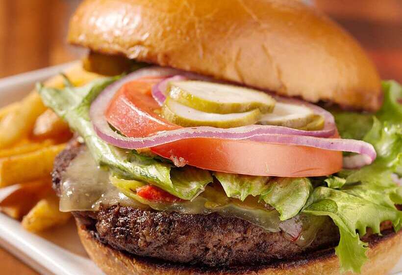 Hampton Inn & Suites Lancaster