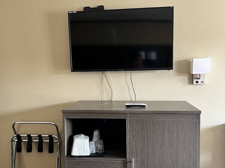 فندق على الطريق Highland Inn Las Vegas