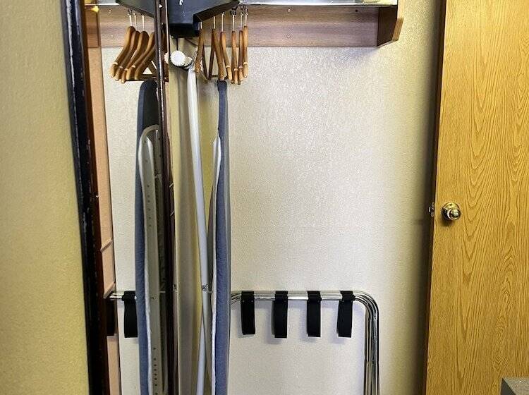 فندق على الطريق Highland Inn Las Vegas