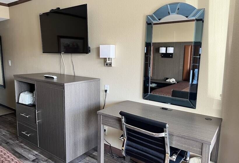 فندق على الطريق Highland Inn Las Vegas