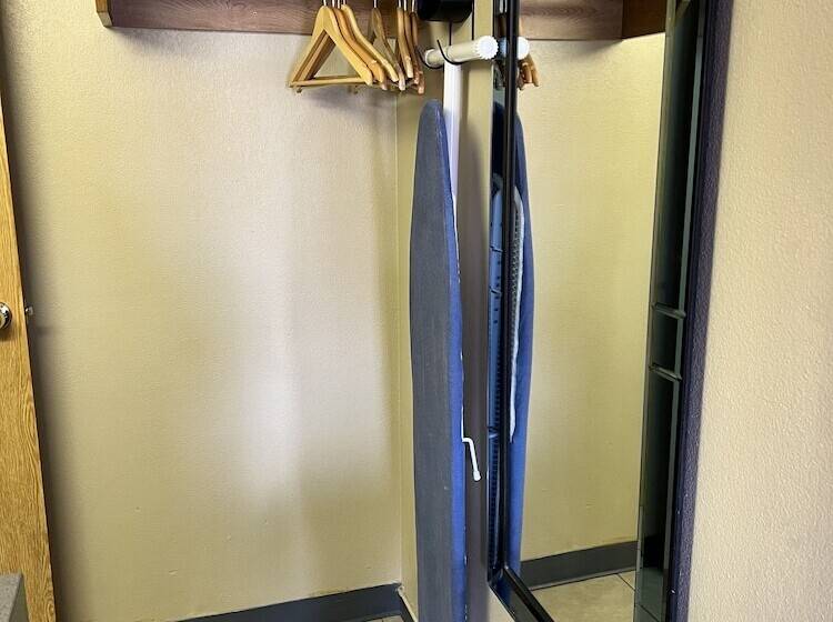 فندق على الطريق Highland Inn Las Vegas