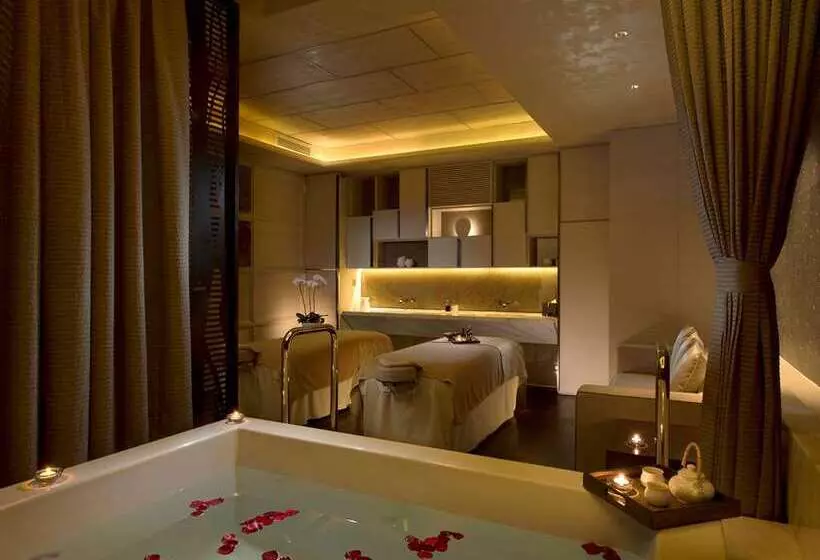 هتل Conrad Beijing