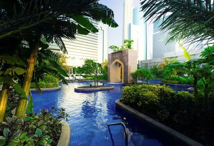 Отель Conrad Dubai