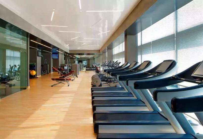 Отель Conrad Dubai