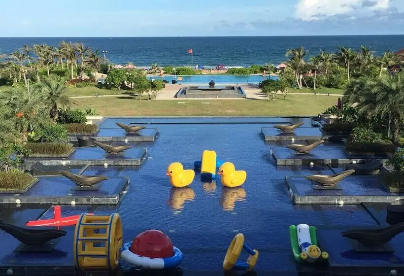 호텔 Crowne Plaza Hailing Island, An Ihg