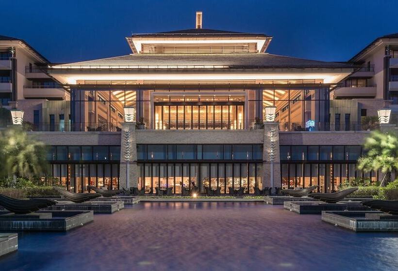 호텔 Crowne Plaza Hailing Island, An Ihg