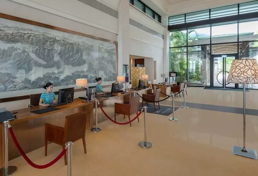 호텔 Crowne Plaza Hailing Island, An Ihg