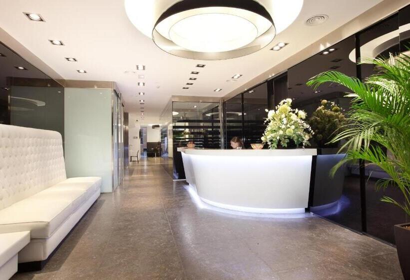 هتل Dalia Ramblas