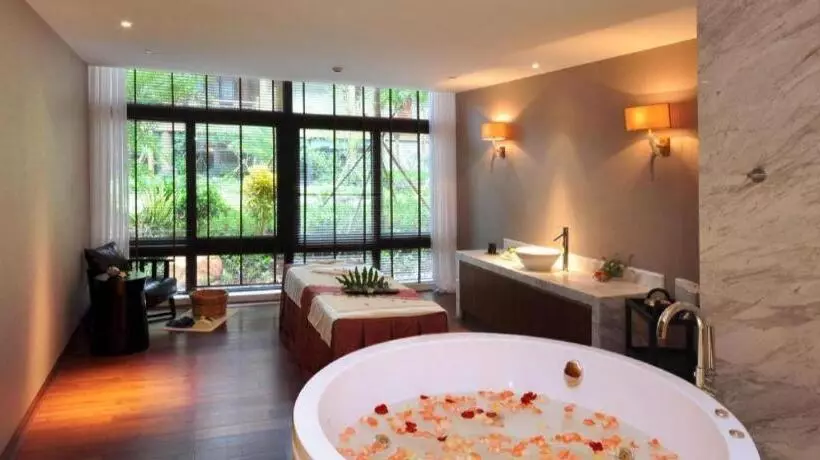 Eadry Royal Garden Hotel Haikou