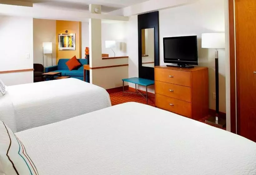 ホテル Fairfield Inn & Suites Pittsburgh Neville Island
