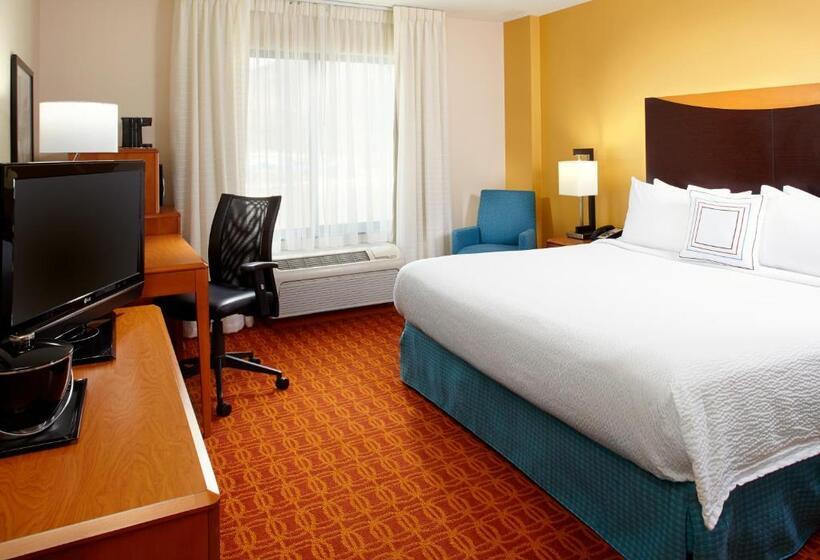 Отель Fairfield Inn & Suites Pittsburgh Neville Island