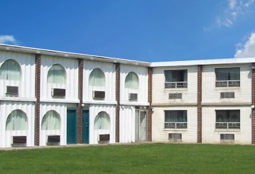 Отель Harbor Inn