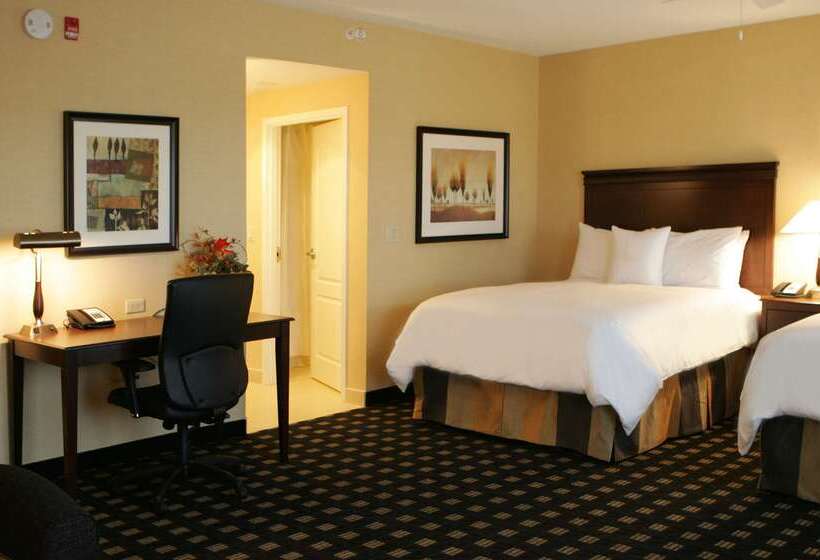 호텔 Homewood Suites By Hilton Toronto Airport Corporate Centre