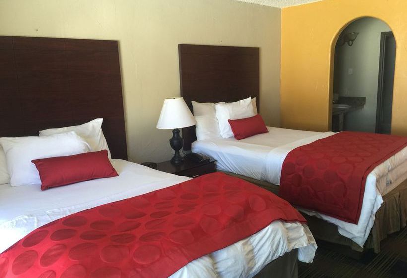 فندق Ramada By Wyndham Monument