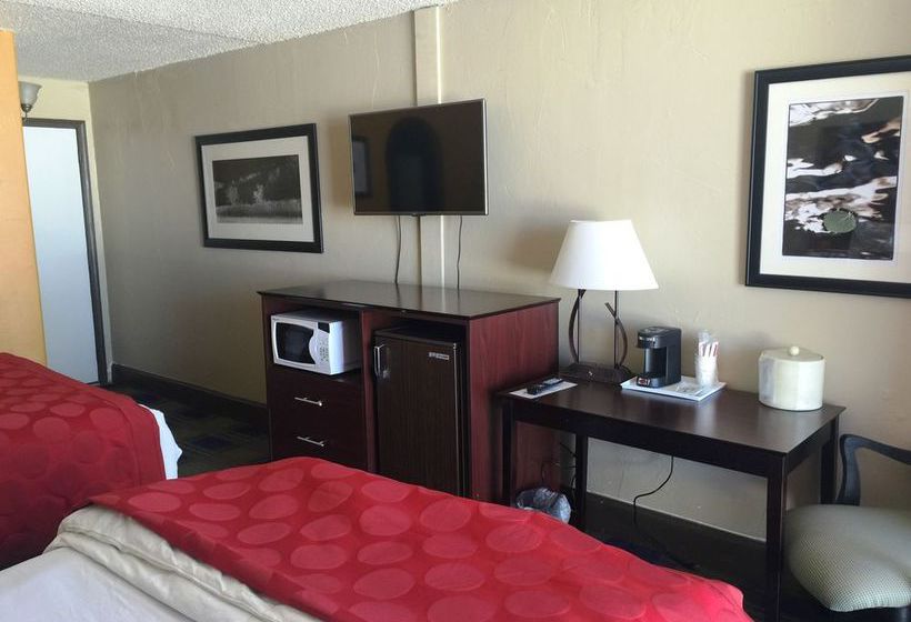 فندق Ramada By Wyndham Monument