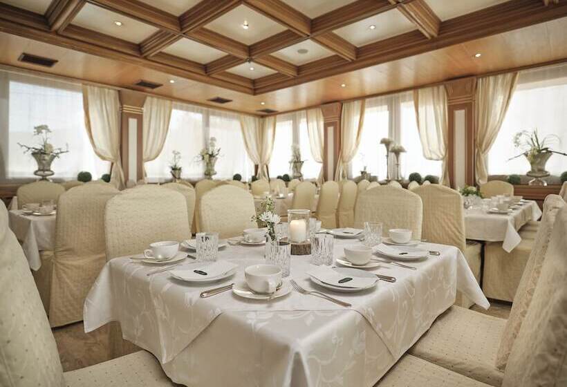 Отель Rumer Hof