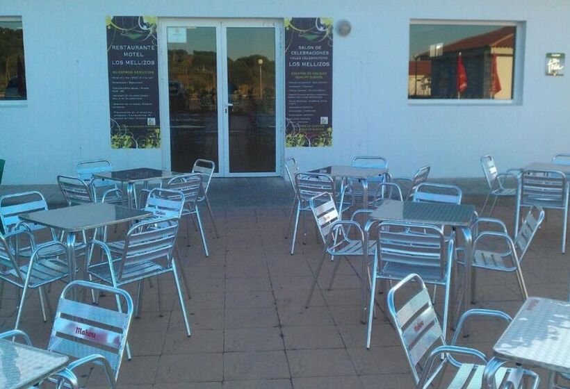 مُتل Hostal Ayamonte Los Mellizos