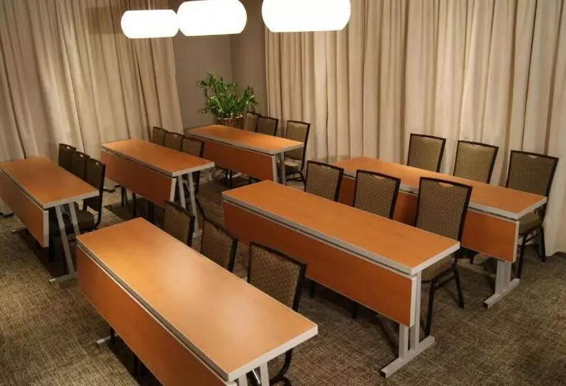 Springhill Suites By Marriott Chicago Waukegan/gurnee