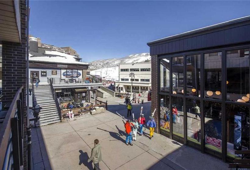 Gondola Square Condominiums