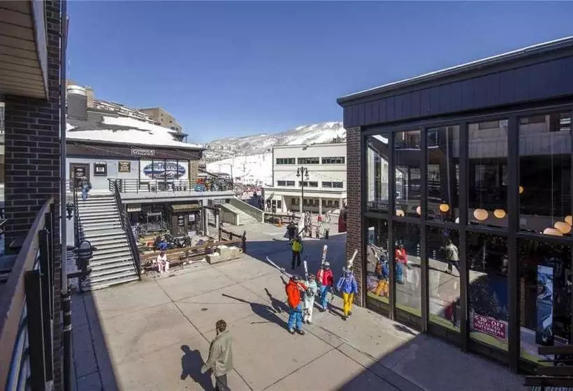 Gondola Square Condominiums