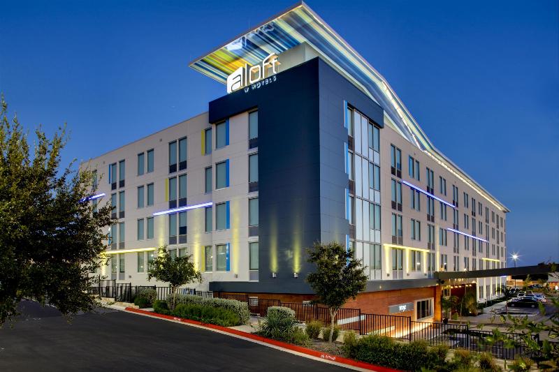 בית מלון כפרי Aloft San Antonio Airport