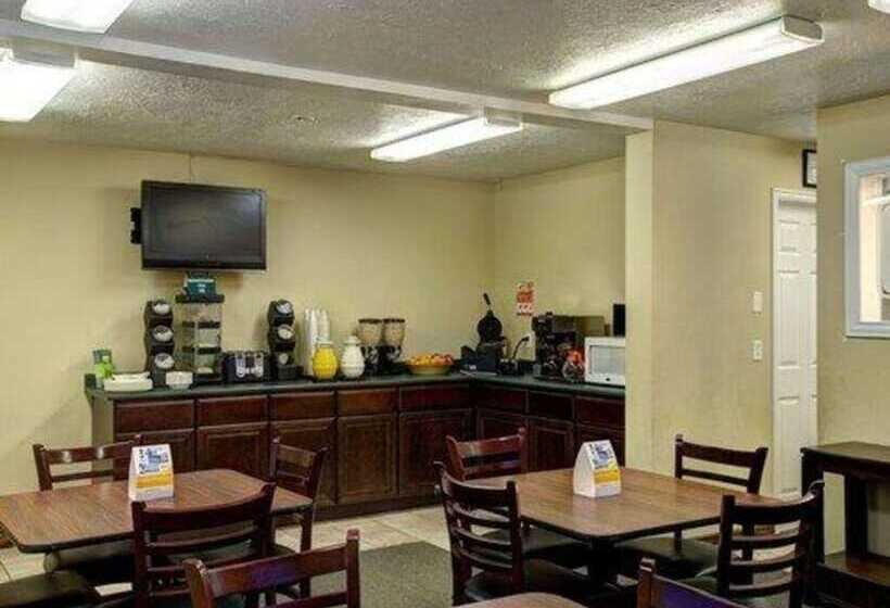 בית מלון כפרי Cathedral Valley Inn