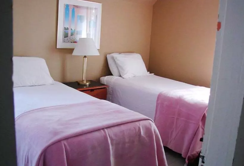 酒店 Anchorage At The Lake