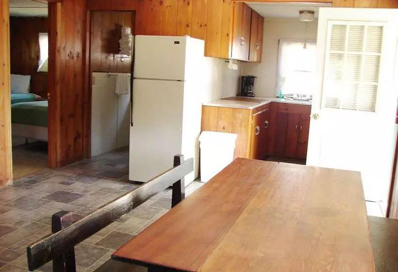 酒店 Anchorage At The Lake