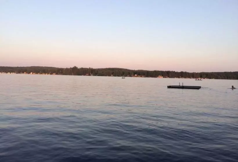 酒店 Anchorage At The Lake