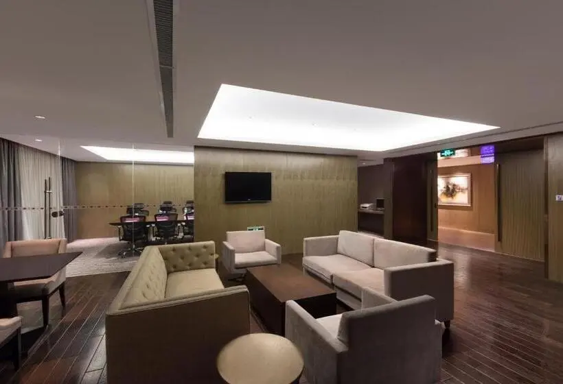 هتل Crowne Plaza Xuzhou Dalong Lake, An Ihg