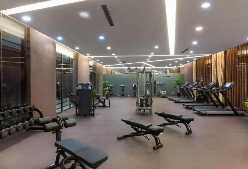 هتل Crowne Plaza Xuzhou Dalong Lake, An Ihg