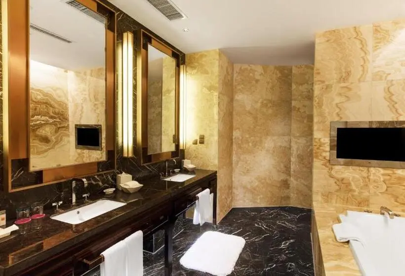 هتل Crowne Plaza Xuzhou Dalong Lake, An Ihg