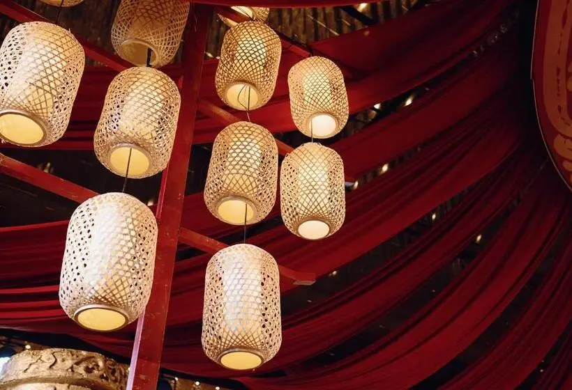 هتل Crowne Plaza Xuzhou Dalong Lake, An Ihg