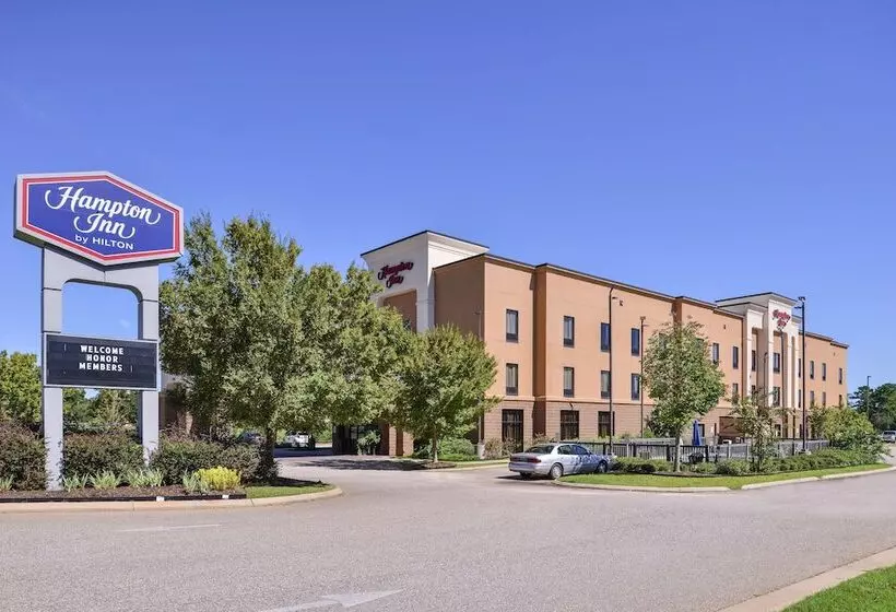 בית מלון כפרי Hampton Inn Jackson
